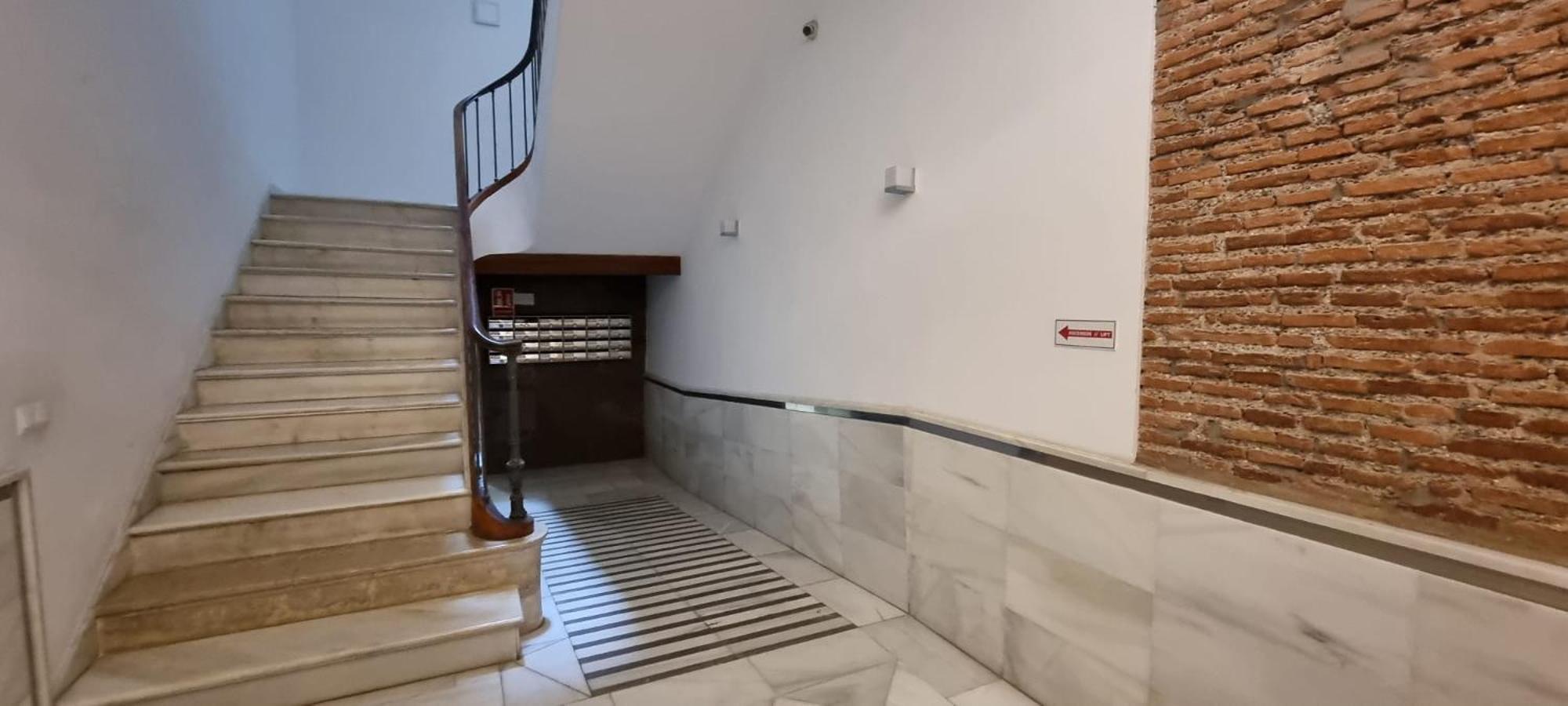 Glamorous Nino De Guevara On The City Center Malaga Exterior photo
